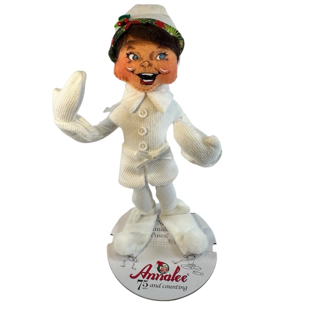 Annalee White Jubilee Doll Elf 9” Pose-able New Christmas Holiday